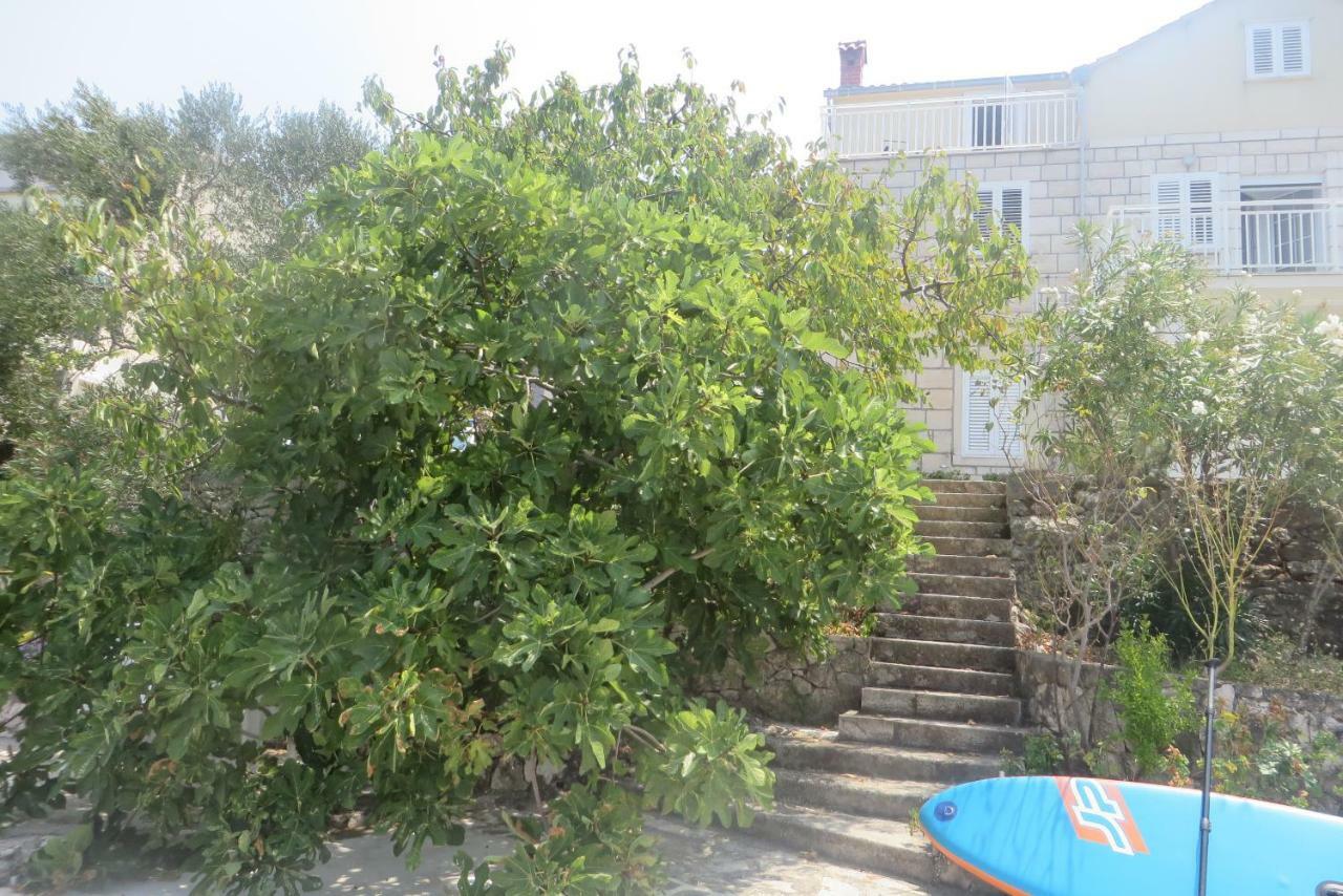 I&J Relaxing Beach Apartments Racisce Exterior photo